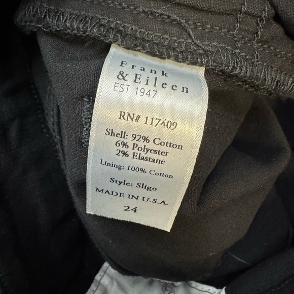 Frank & Eileen SLIGO Skinny Jean 24
Italian Performance Denim in Jet Black - Picture 10 of 10